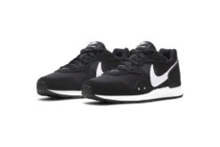 Nike Venture Runner Sneaker Zwart Heren -Schoenenwinkel 36932546 3