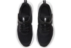 Nike Revolution 5 PSV Zwart/wit KIDS 10 Nike Revolution 5 PSV Zwart/wit KIDS -Schoenenwinkel 37072386 4