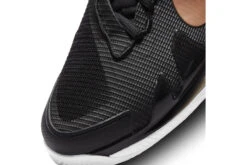 NikeCourt Air Zoom Vapor Pro Clay Tennisschoen Zwart/goud Dames 12 NikeCourt Air Zoom Vapor Pro Clay Tennisschoen Zwart/goud Dames -Schoenenwinkel 37094785 5