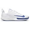 NikeCourt Vapor Lite HC Tennisschoen Wit/blauw Heren 2 NikeCourt Vapor Lite HC Tennisschoen Wit/blauw Heren -Schoenenwinkel 37094790 0