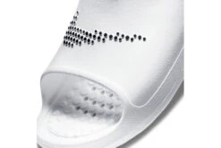 Nike Victori One Slipper Wit Heren 11 Nike Victori One Slipper Wit Heren -Schoenenwinkel 37096542 5