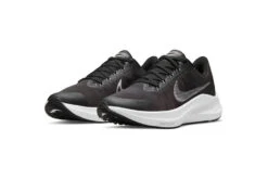 Nike Winflo 8 Loopschoen Zwart/wit Dames 10 Nike Winflo 8 Loopschoen Zwart/wit Dames -Schoenenwinkel 37098544 3