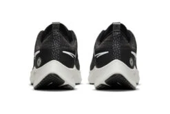 Nike Ike Air Zoom Pegasus 38 Shield Loopschoen Zwart Dames 12 Nike Ike Air Zoom Pegasus 38 Shield Loopschoen Zwart Dames -Schoenenwinkel 37100732 5