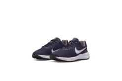 Nike Revolution Midnight Navy/wit KIDS 9 Nike Revolution Midnight Navy/wit KIDS -Schoenenwinkel 37101694 3