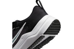 Nike Downshifter 12 Loopschoenen Zwart/Dark Smoke Grey/Wit KIDS 10 Nike Downshifter 12 Loopschoenen Zwart/Dark Smoke Grey/Wit KIDS -Schoenenwinkel 37101695 5