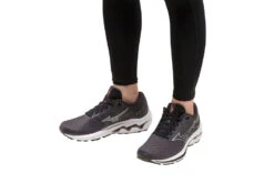 Mizuno Wave Inspire 18 Loopschoen Zwart/wit Dames -Schoenenwinkel 37105125 3