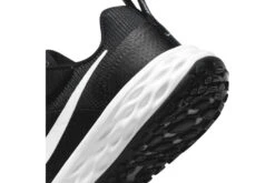 Nike Revolution 6 Sneaker Zwart/wit KIDS 13 Nike Revolution 6 Sneaker Zwart/wit KIDS -Schoenenwinkel 37107351 6
