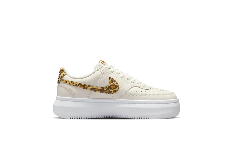 Nike Court Vision Alta Sneaker Phantom/wit 3 Nike Court Vision Alta Sneaker Phantom/wit