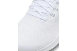 Nike Pegasus 39 Loopschoenen Wit/Pure Platinum/Grey Fog/Metallic Silver Dames 12 Nike Pegasus 39 Loopschoenen Wit/Pure Platinum/Grey Fog/Metallic Silver Dames -Schoenenwinkel 37107589 5