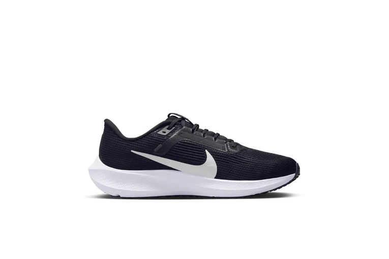 Nike Pegasus 40 Loopschoenen Zwart/Iron Grey/Wit Heren 3 Nike Pegasus 40 Loopschoenen Zwart/Iron Grey/Wit Heren
