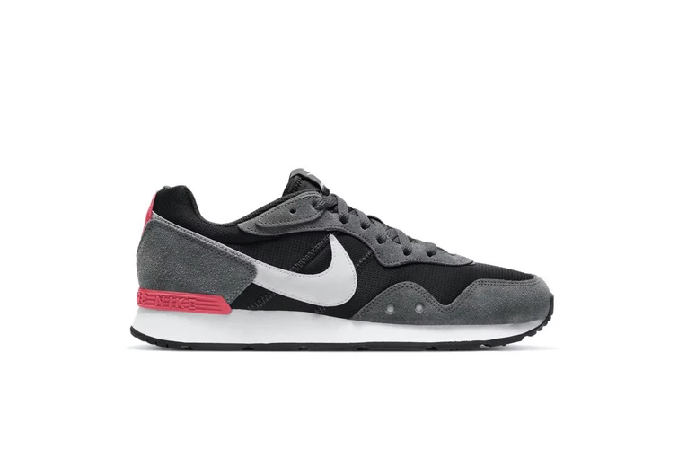 Nike Venture Runner Sneaker Zwart/iron Grijs Heren 3 Nike Venture Runner Sneaker Zwart/iron Grijs Heren