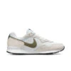 Nike Venture Runner Sneaker Summit Wit/olijfgroen Heren -Schoenenwinkel 37113398 0
