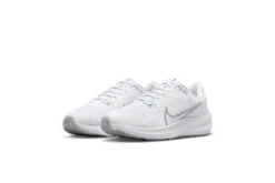 Nike Pegasus 40 Loopschoenen Wit/Pure Platinum/Metallic Silver Dames 10 Nike Pegasus 40 Loopschoenen Wit/Pure Platinum/Metallic Silver Dames -Schoenenwinkel 37113441 3