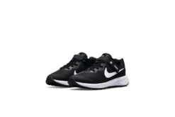 Nike Revolution 6 FlyEase Loopschoenen Zwart/Dark Smoke Grey/Wit KIDS 10 Nike Revolution 6 FlyEase Loopschoenen Zwart/Dark Smoke Grey/Wit KIDS -Schoenenwinkel 37113574 3