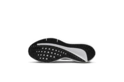 Nike Winflo 10 Loopschoenen College Navy/Platinum Tint/Zwart/Metallic Silver Heren 13 Nike Winflo 10 Loopschoenen College Navy/Platinum Tint/Zwart/Metallic Silver Heren -Schoenenwinkel 37113606 6